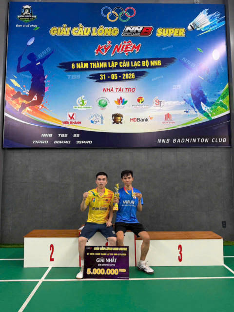 Trao giải trên bục vinh quang – Giải cầu lông NNB Super 2026